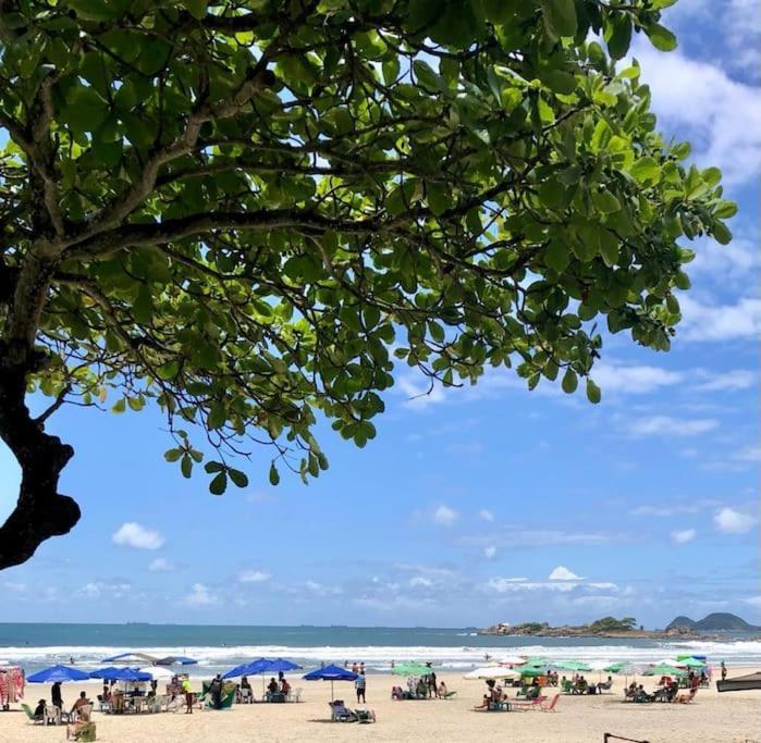 Apartamento Quadra Da Praia - Pitangueiras 瓜鲁雅 外观 照片